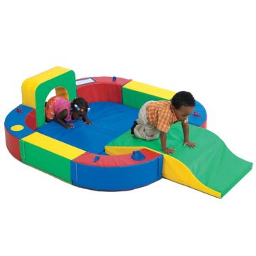 Playring with Tunnel and Slide