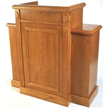 Traditional Style Winged Pulpit